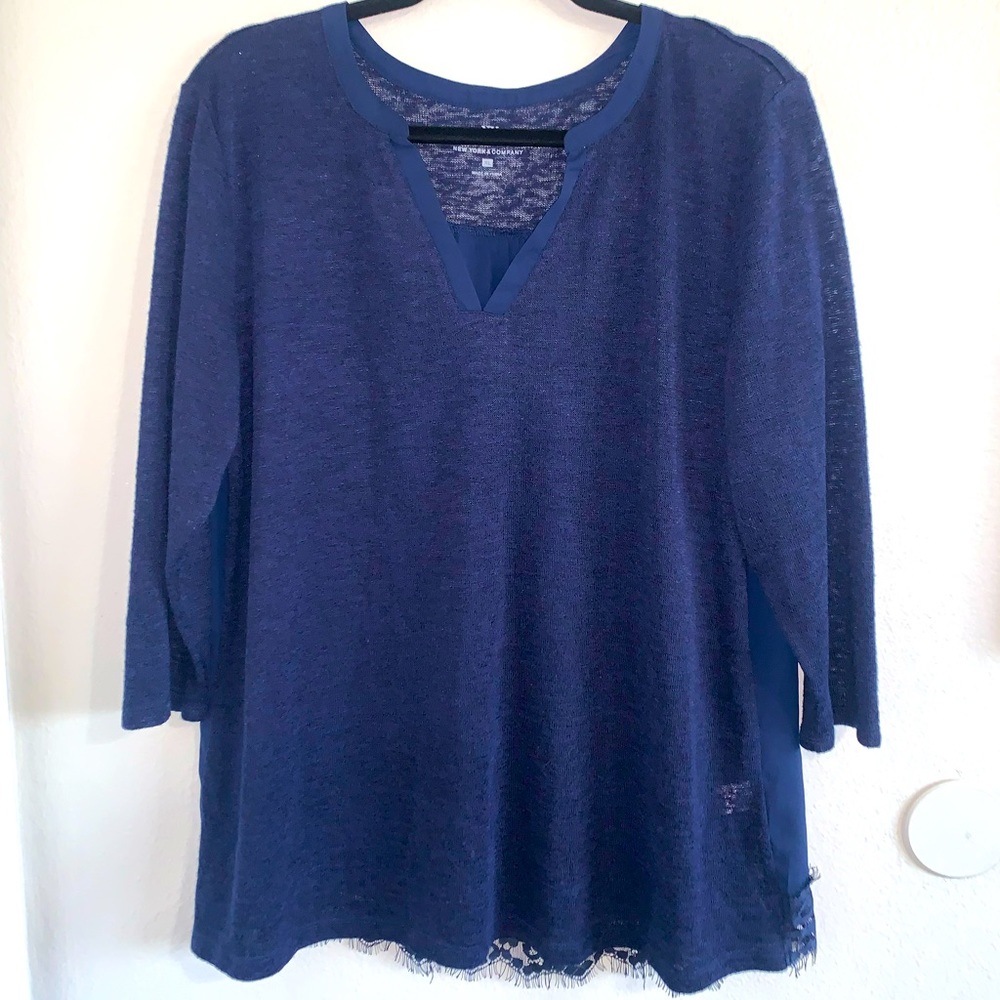 NY&C navy blue long sleeve blouse great for any occasion size XL New York & Co